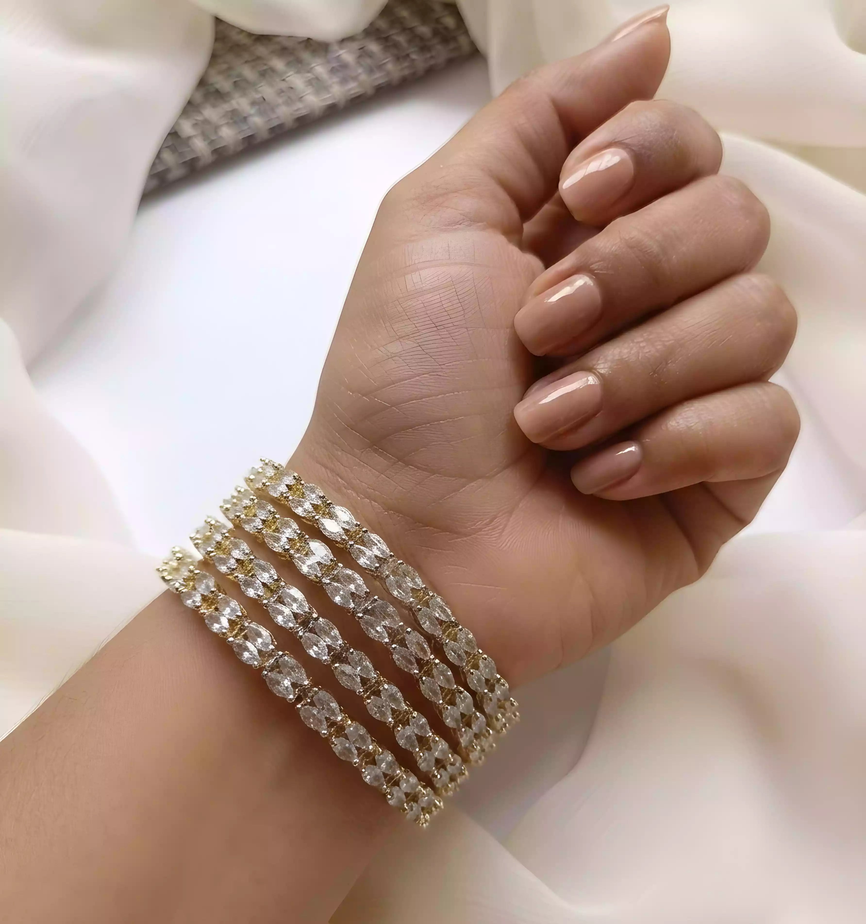 American diamond 4pcs bangles set Main image
