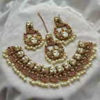 Mother pearl necklace set
