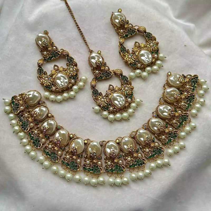 Mother pearl necklace set