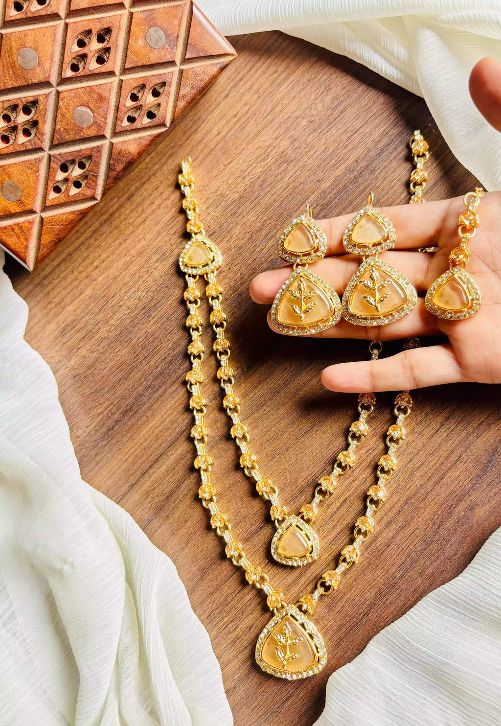 Zircon double layer maala set