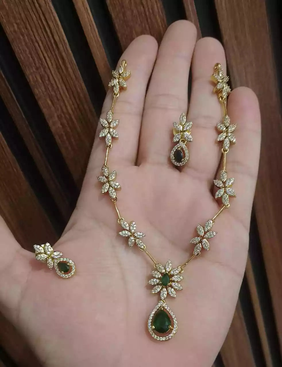 Delicate south indian necklace set