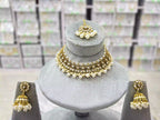 Kundan necklace set with teeka