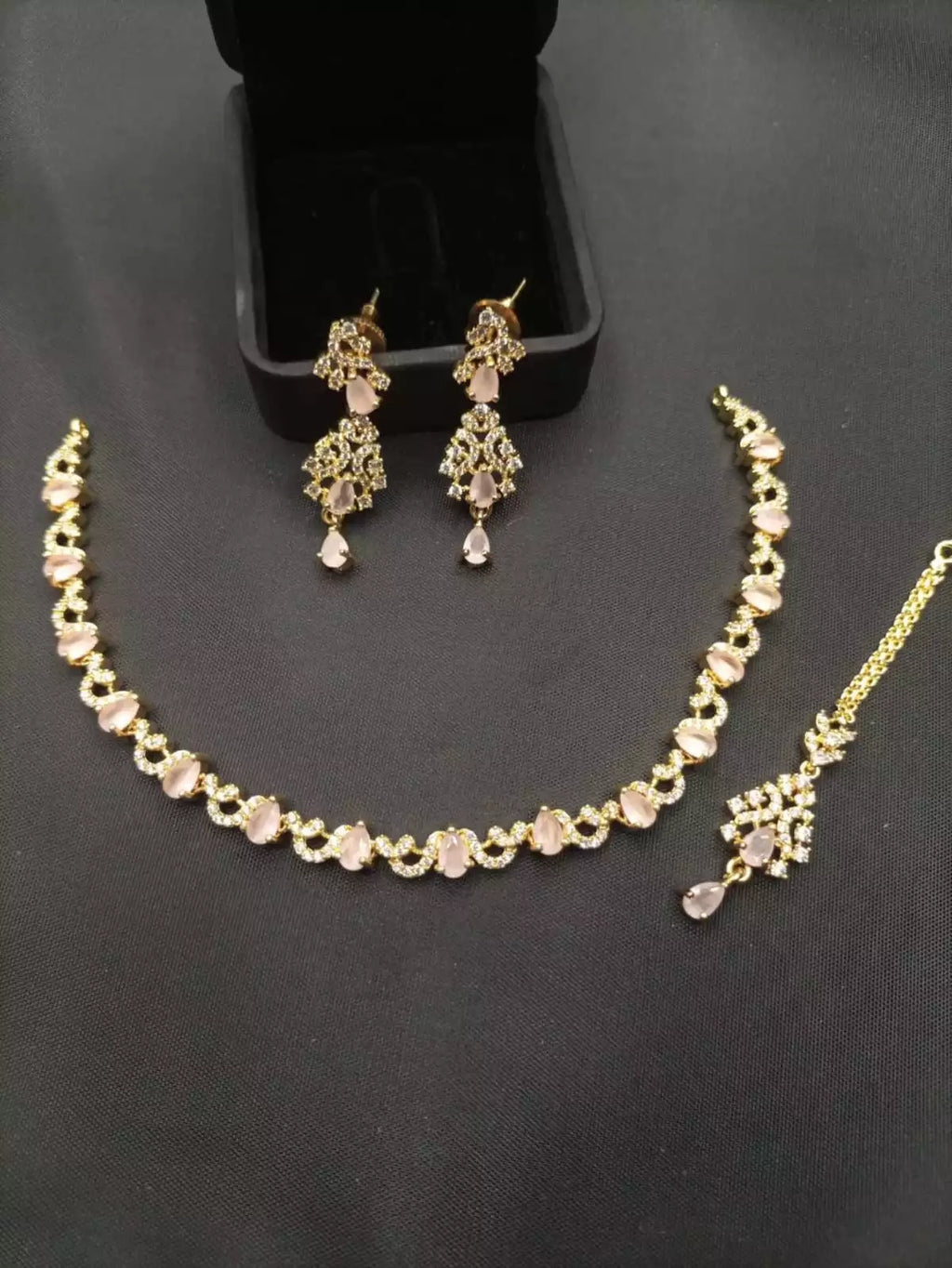 Delicate AD zircon necklace set