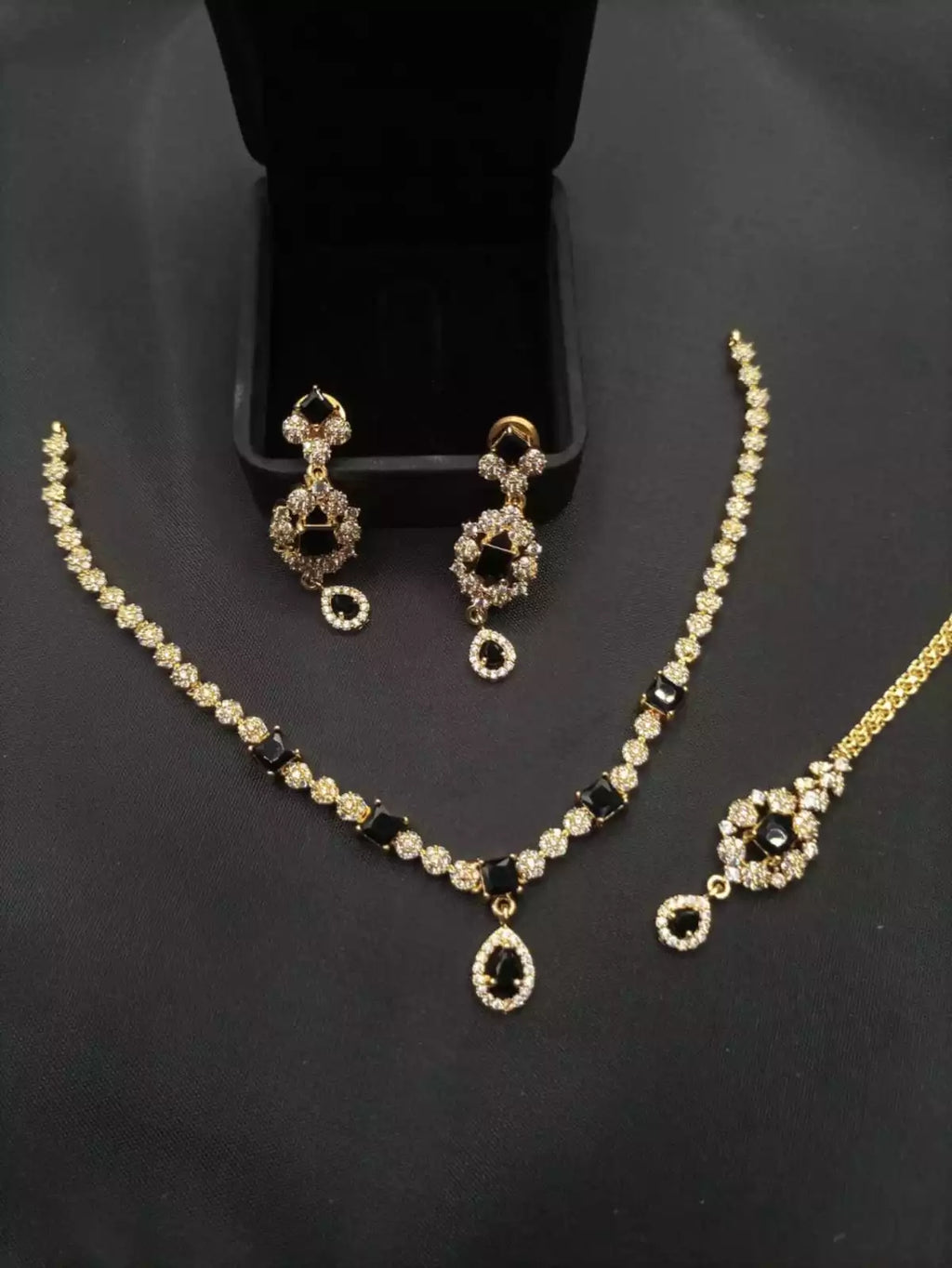 Indian zircon necklace set