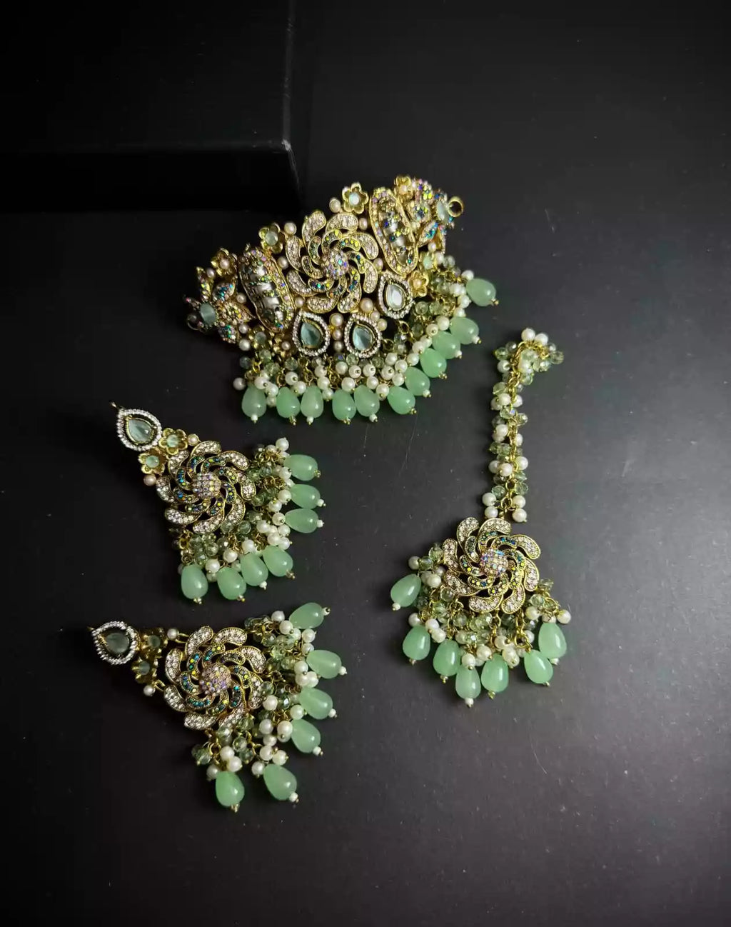 Handmade turkish choker set