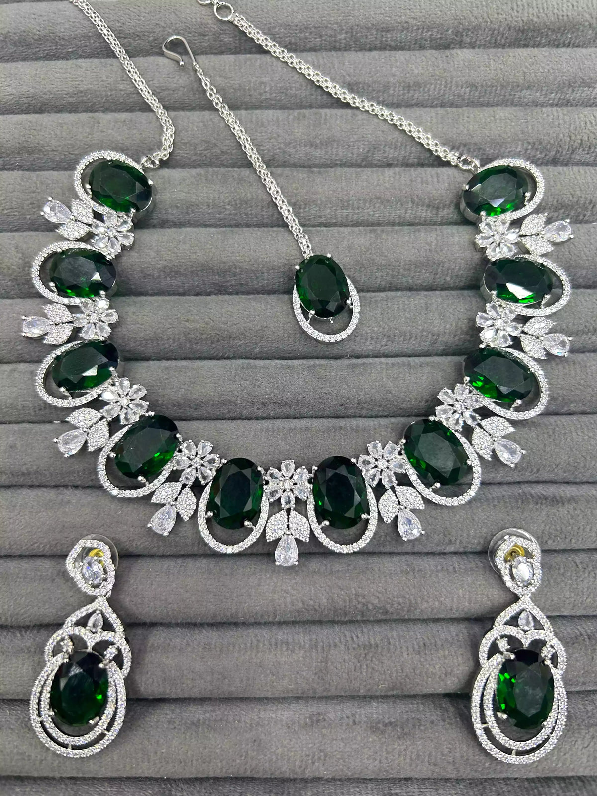 American diamond 1 carat bridal set Main image