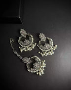Chand baali earrings teeka