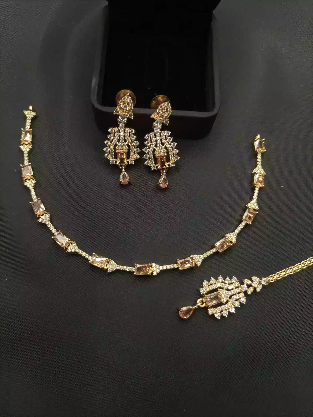 American diamond necklace set