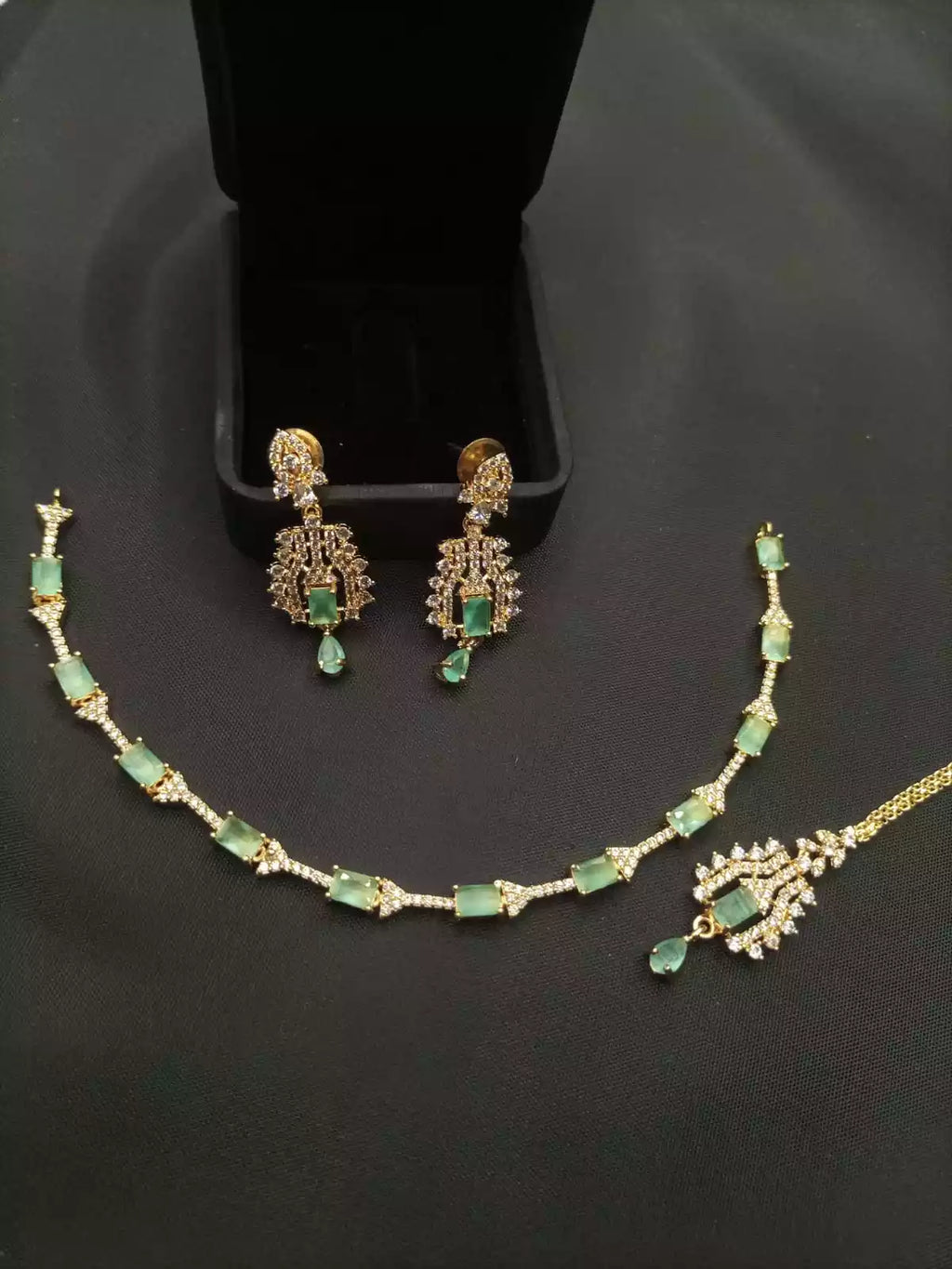 American diamond necklace set