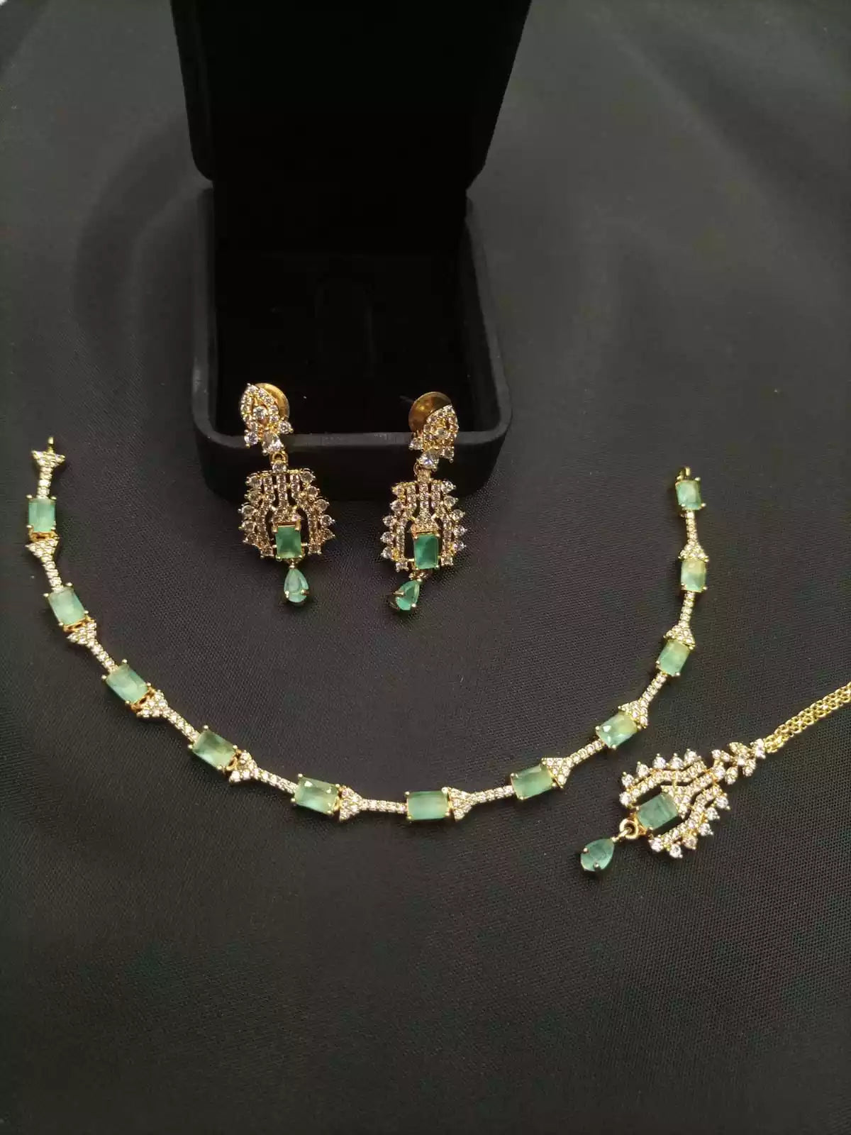American diamond necklace set