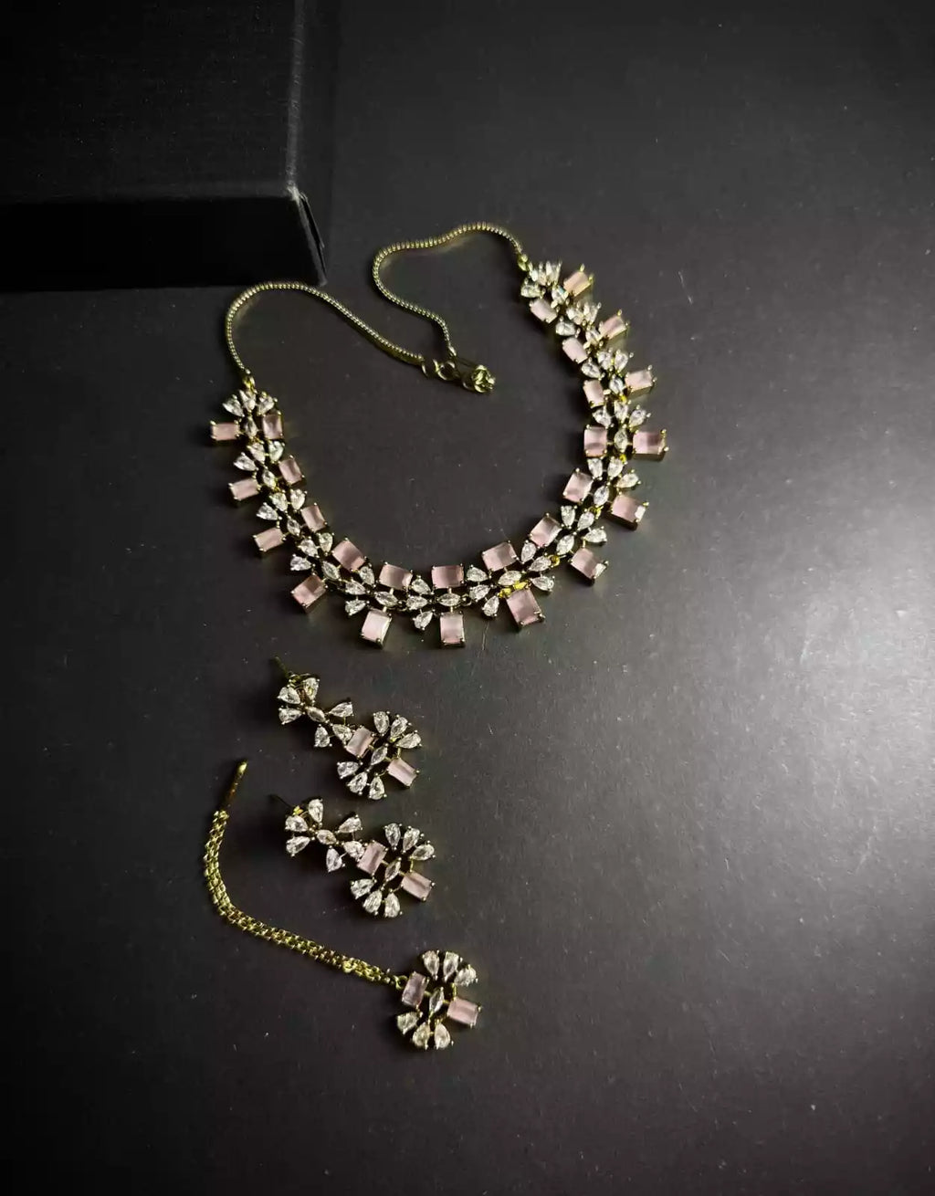 American diamond necklace set