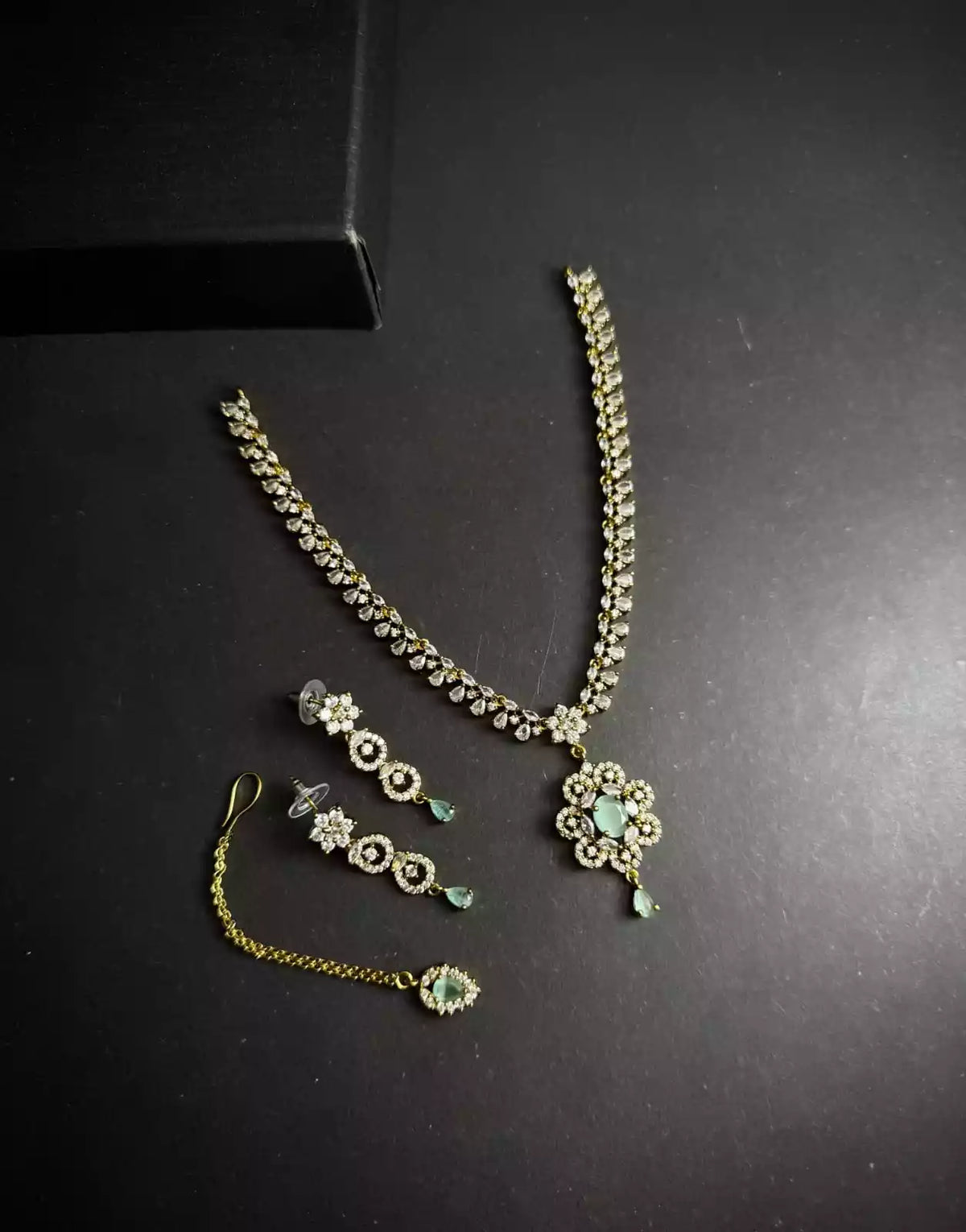 Indian zircon necklace set