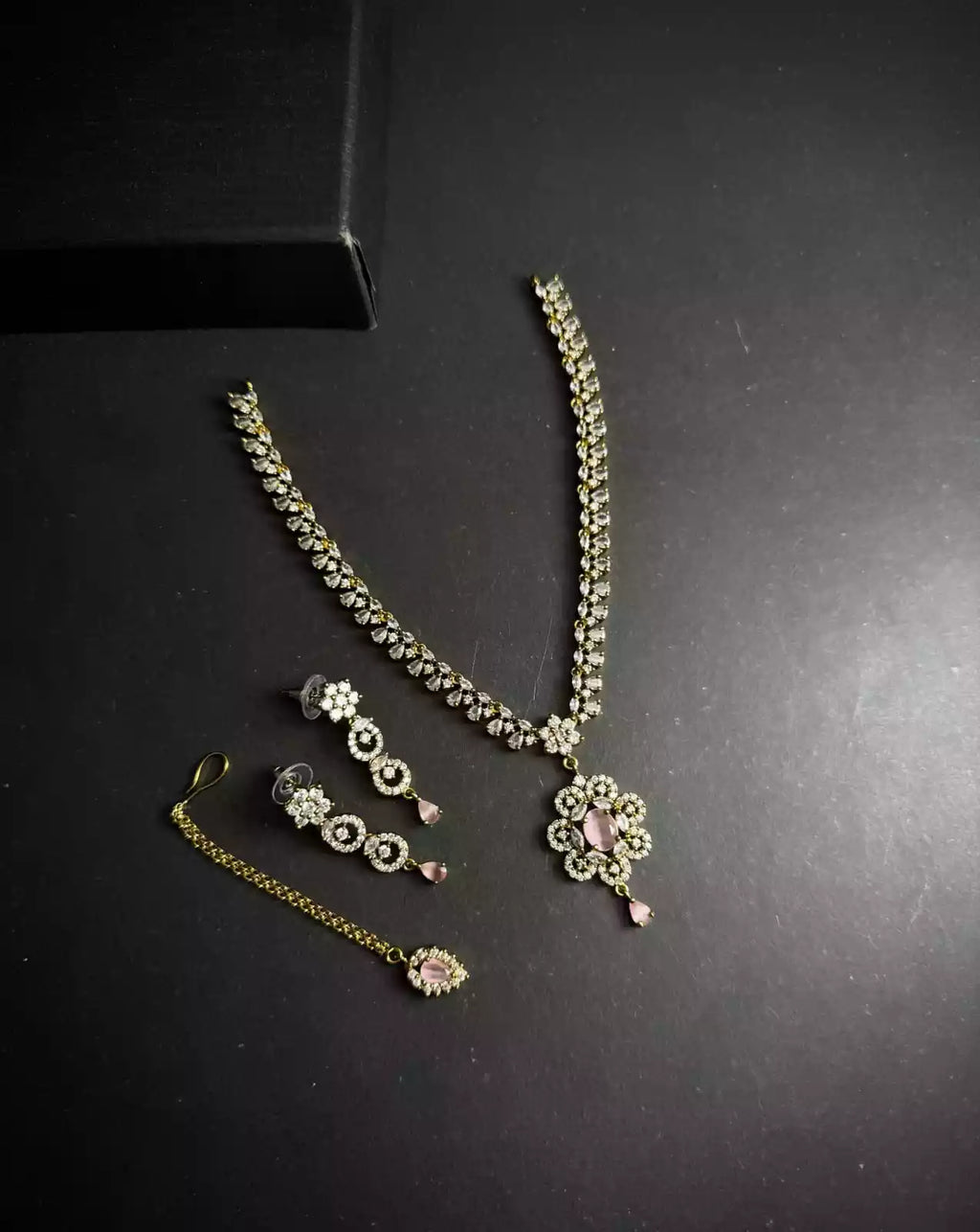 Indian zircon necklace set