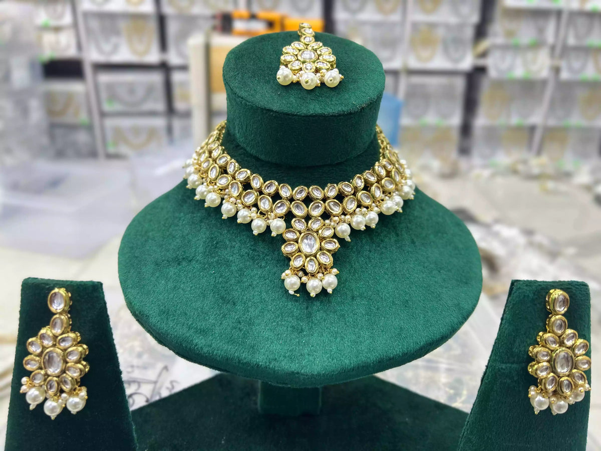 Indian kundan necklace set