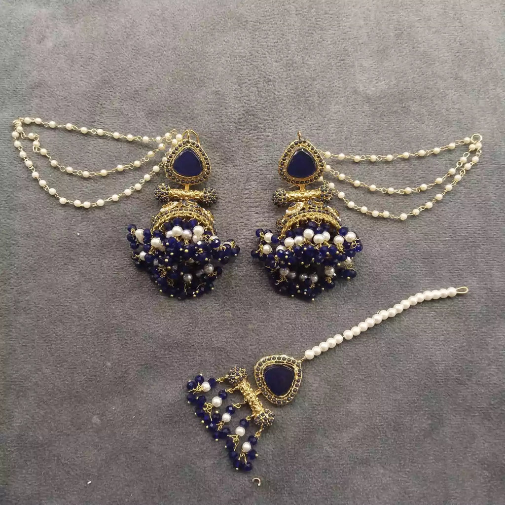 Elegant jhumki teeka with saharay