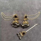 Elegant jhumki teeka with saharay