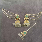 Elegant jhumki teeka with saharay