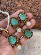 Zircon pendant set with ring