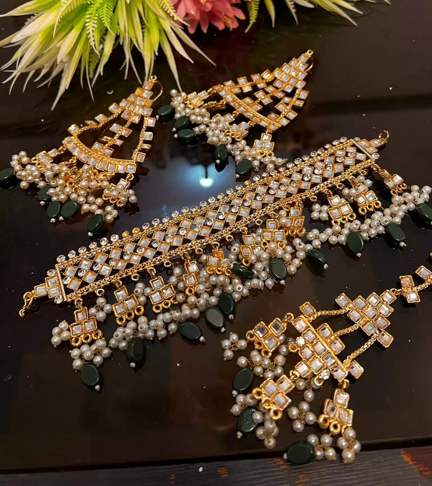 Kundan choker set Secondary image