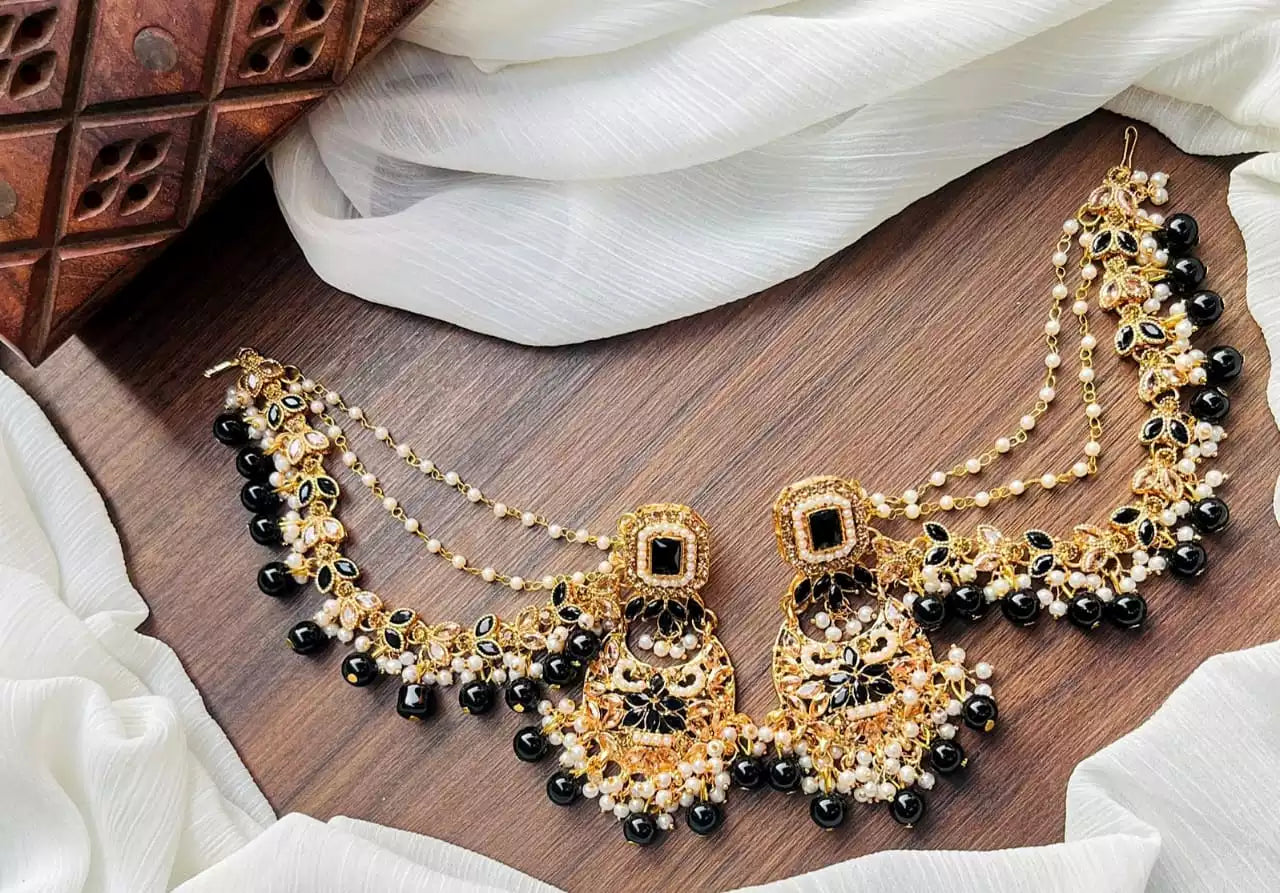Bahubali Sahara earrings Secondary image