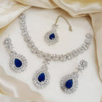 Zircon necklace set with teeka