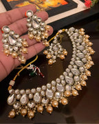 Antique kundan necklace set