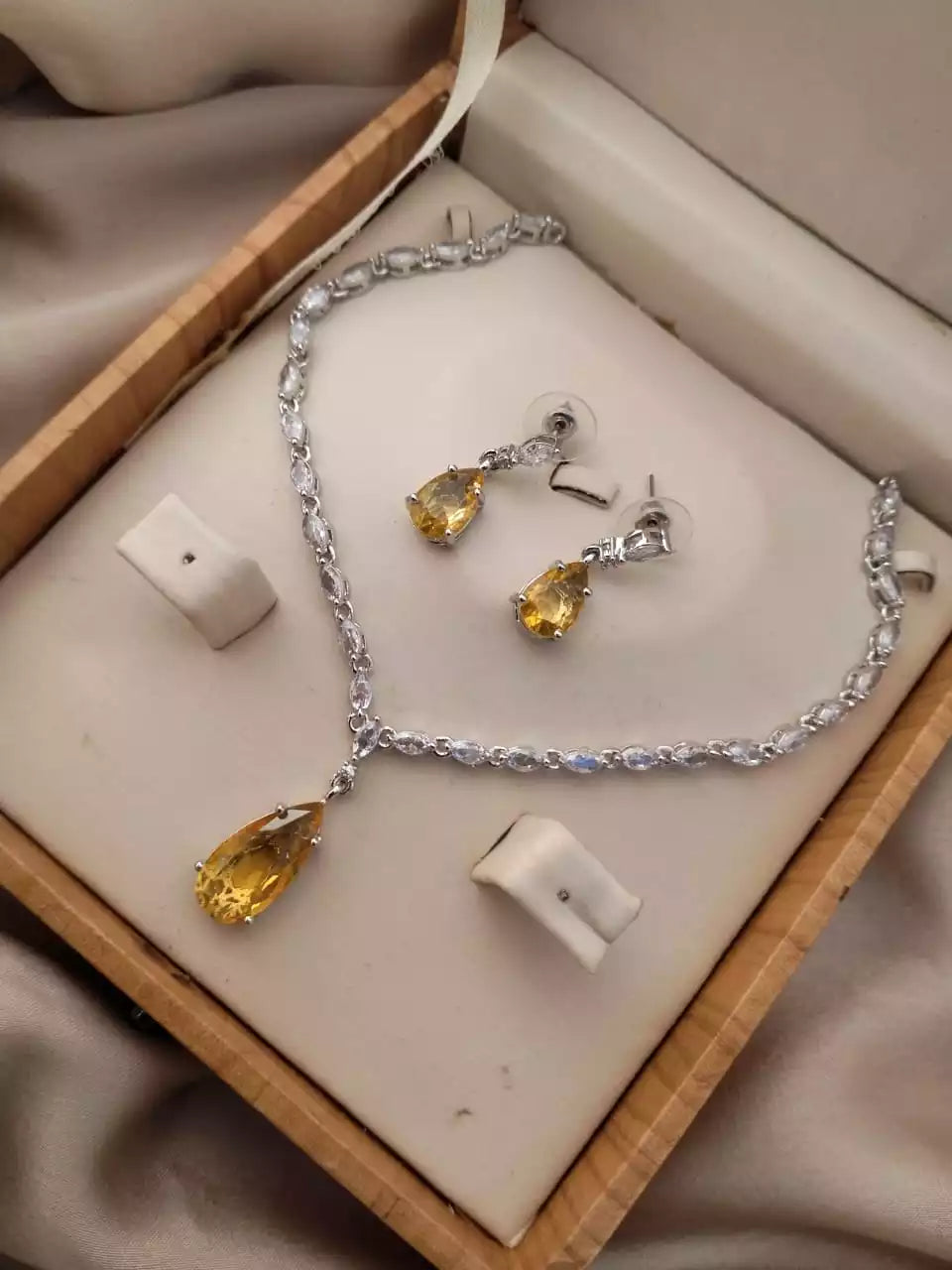 Real stone Zircon sets
