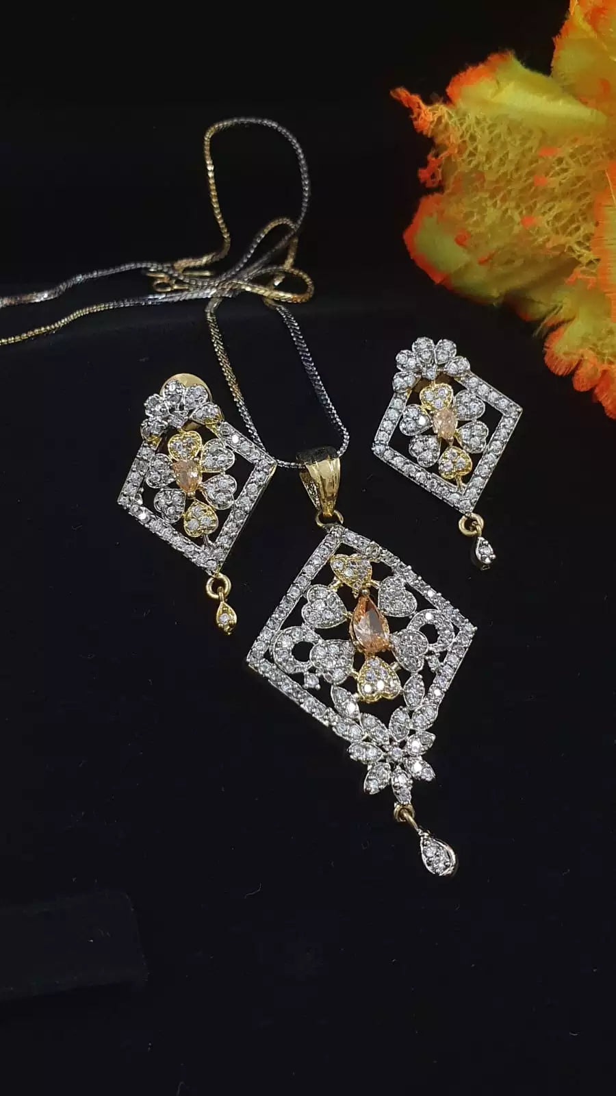 Indian zircon pendant set-018