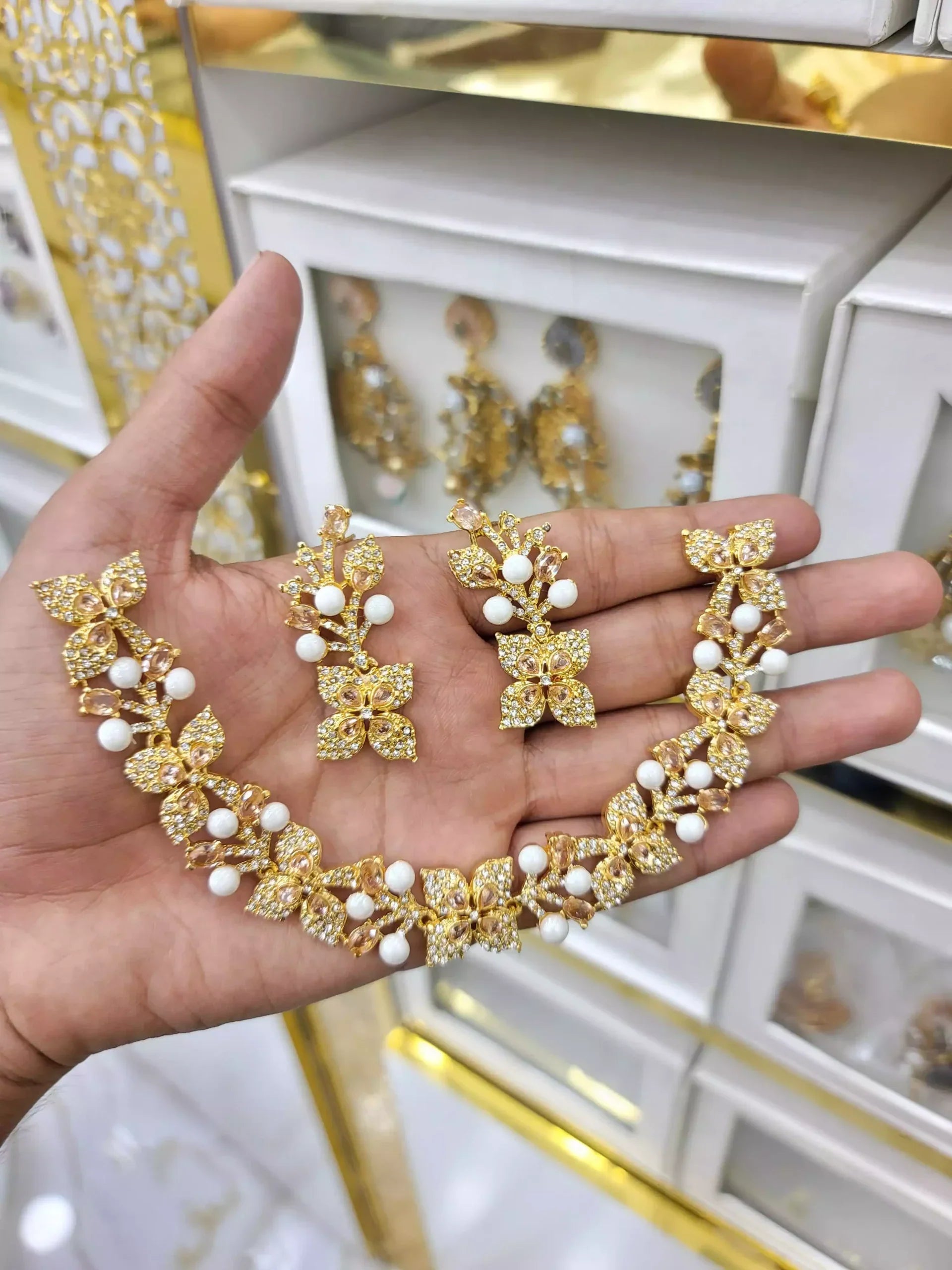Zircon designer necklace set