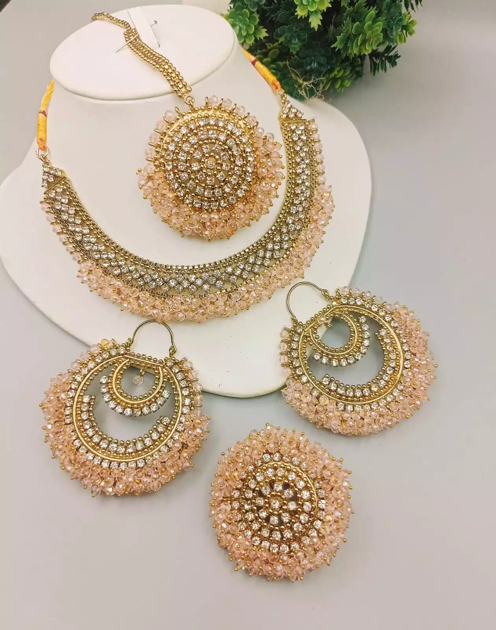 Heavy gajra bandhai set with ring