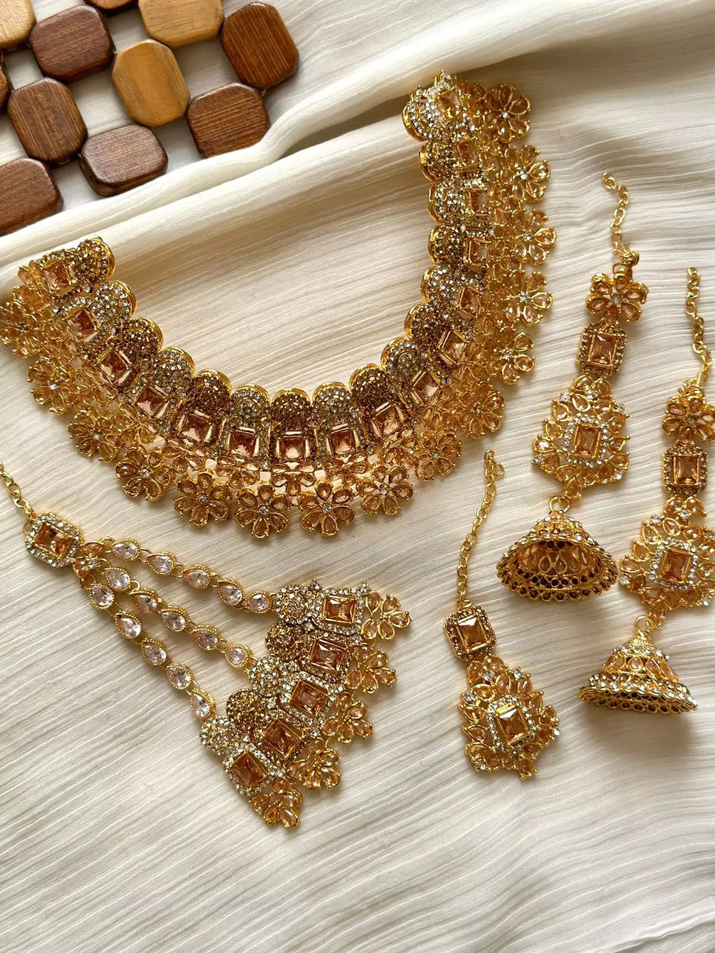 Zircon Floral bridal set