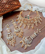Kundan bridal sets