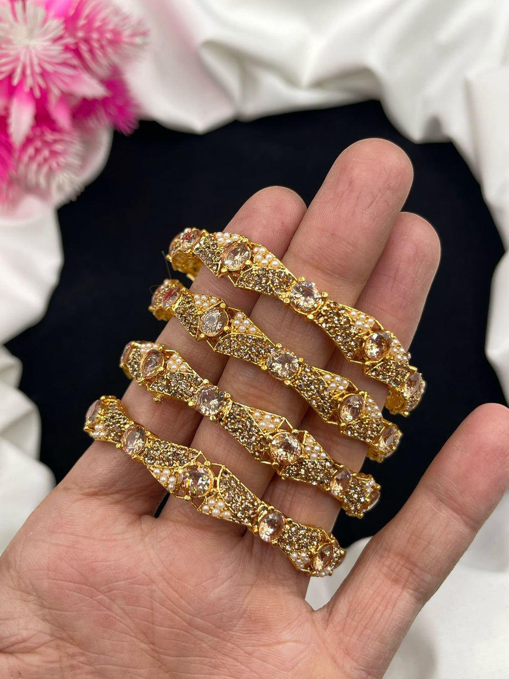 Zircon 4pcs bangles set
