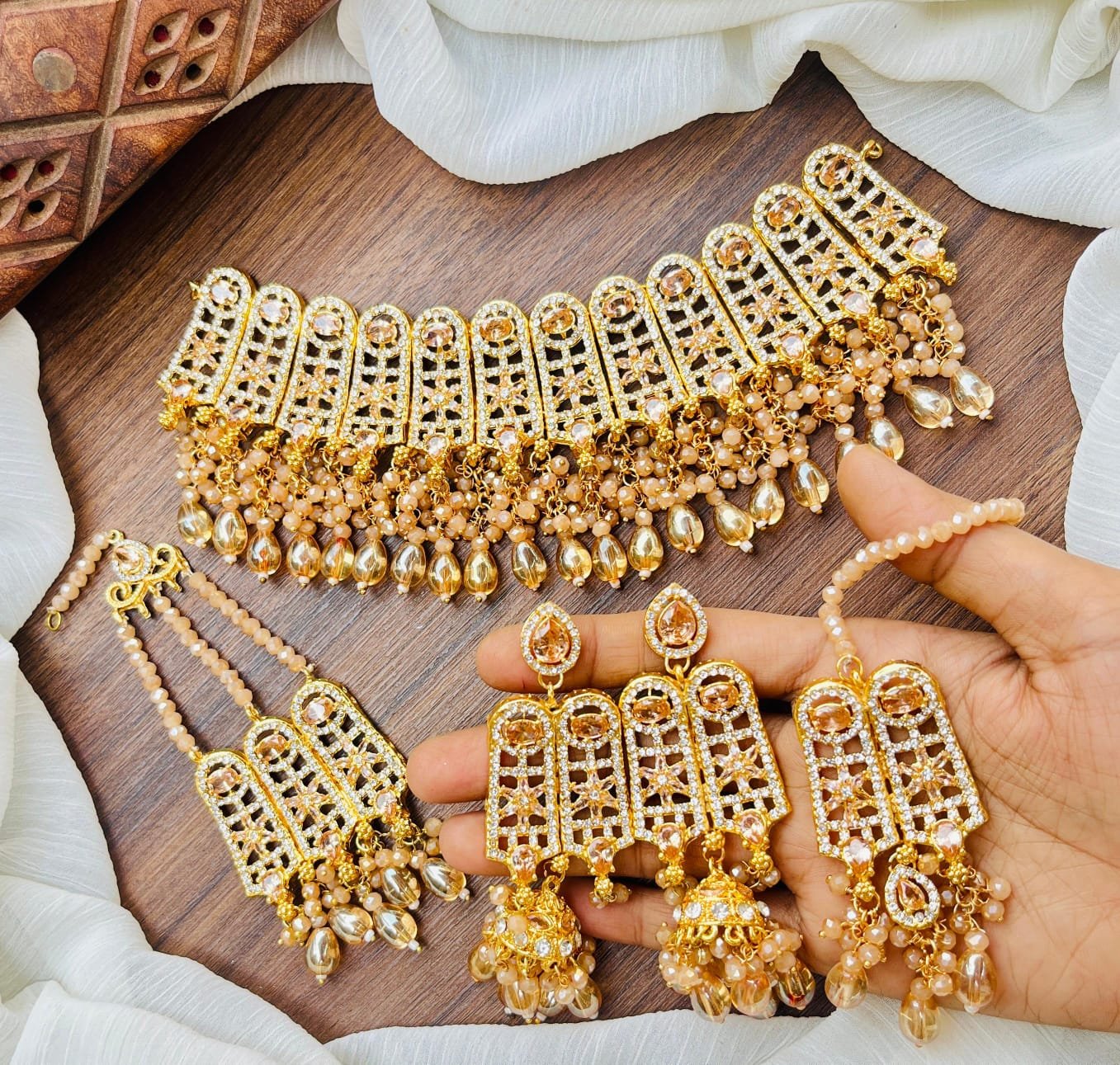 Heavy bandhai bridal set with jhumar Secondary image
