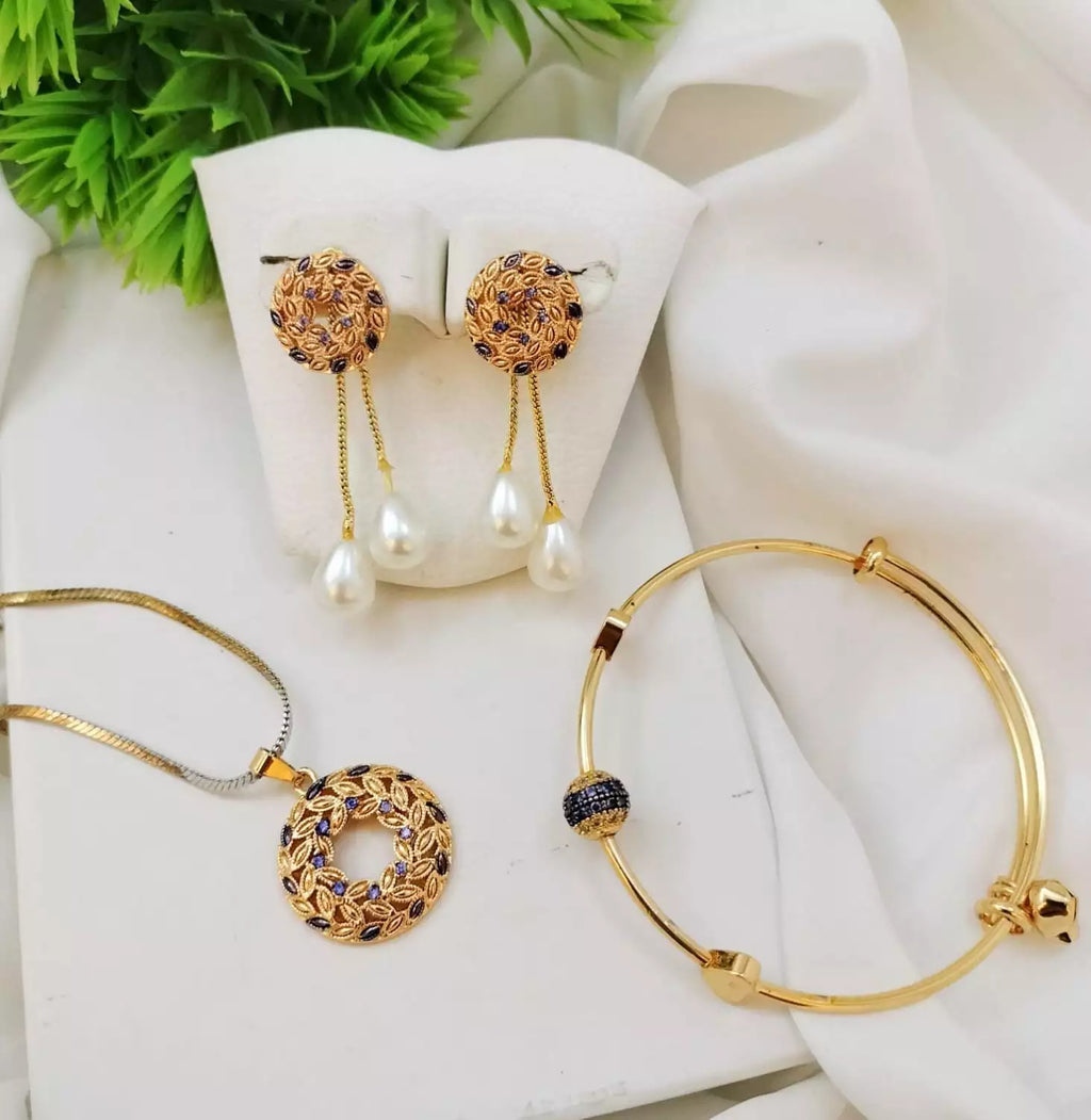 Gold plated pendant set-019