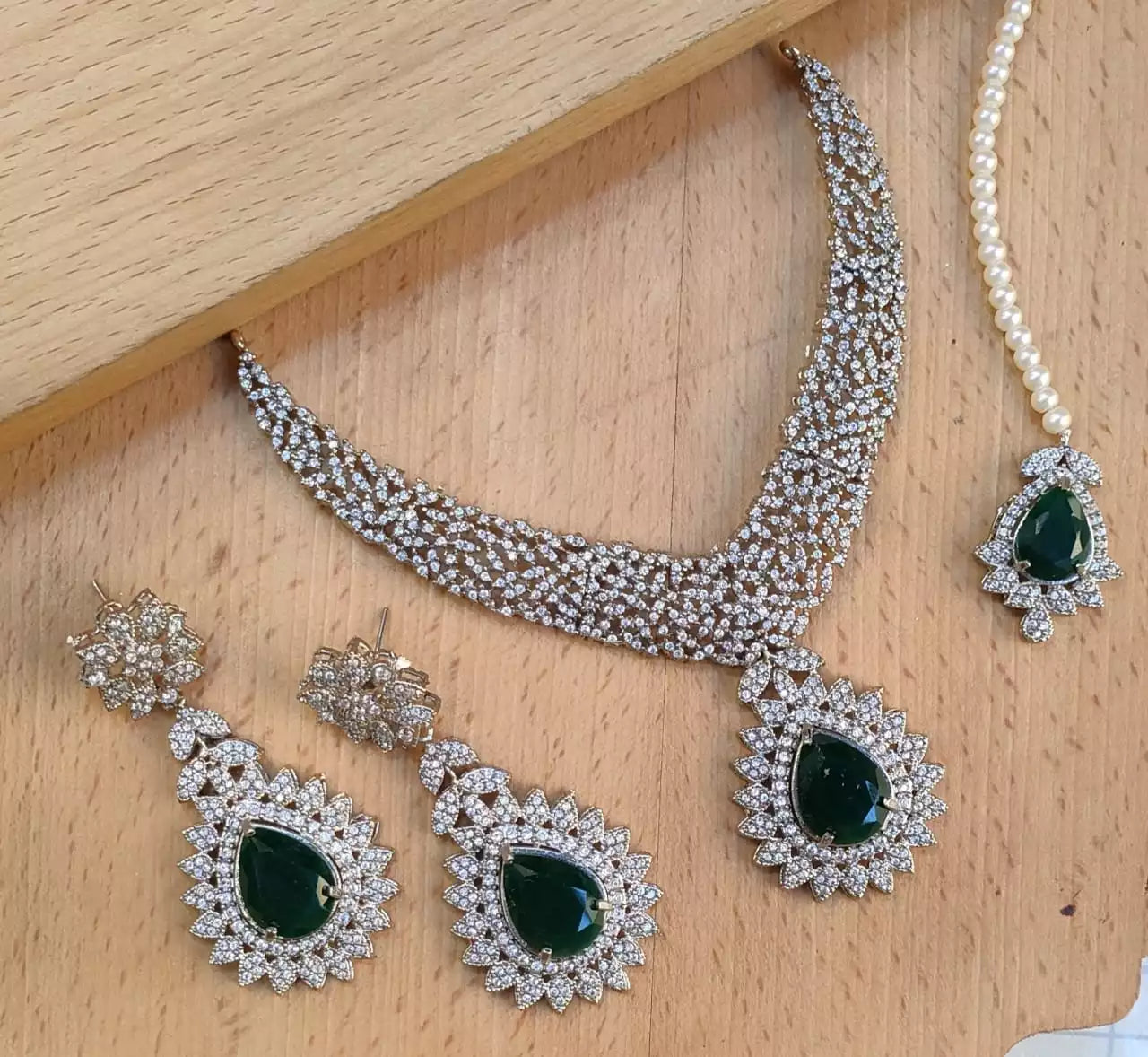 Zircon AD necklace set Main image