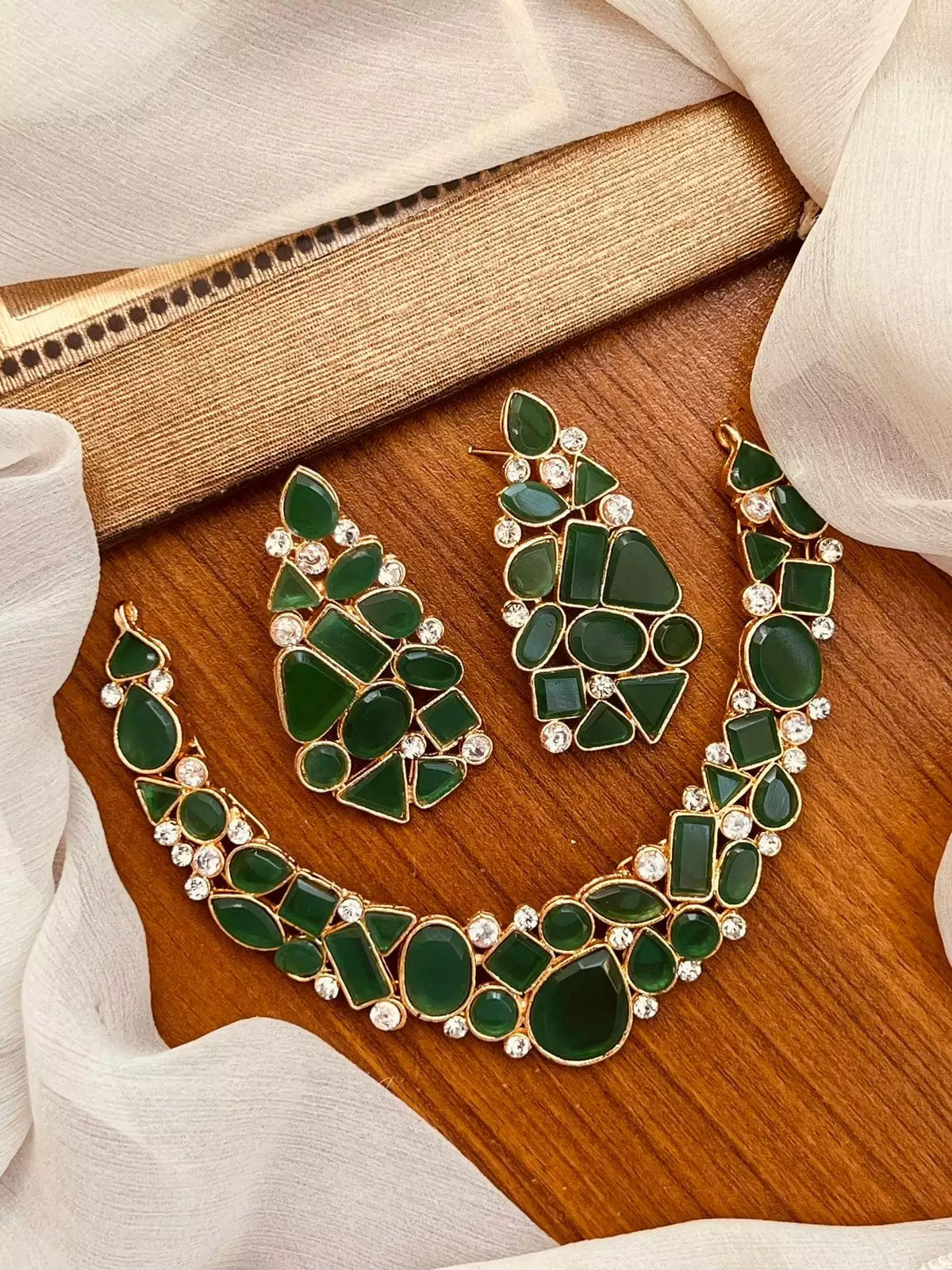 Egyptian stone necklace set