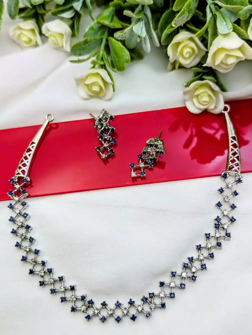 Delicate zircon necklace set