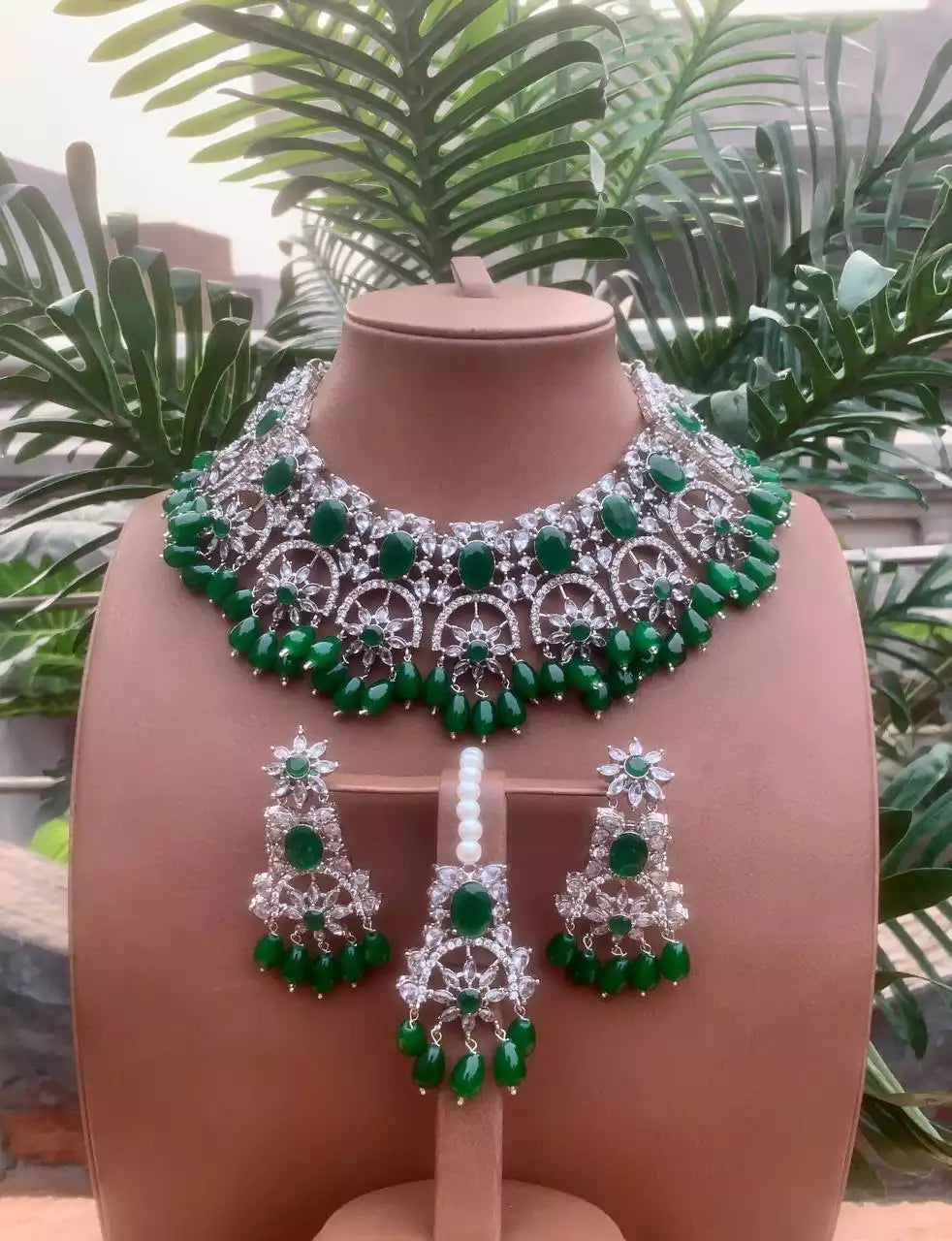 Designer bridal necklace set Main image