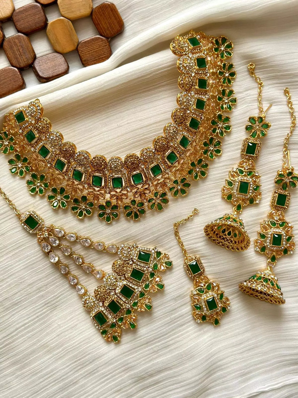Zircon Floral bridal set