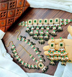 Kundan set with matha patti