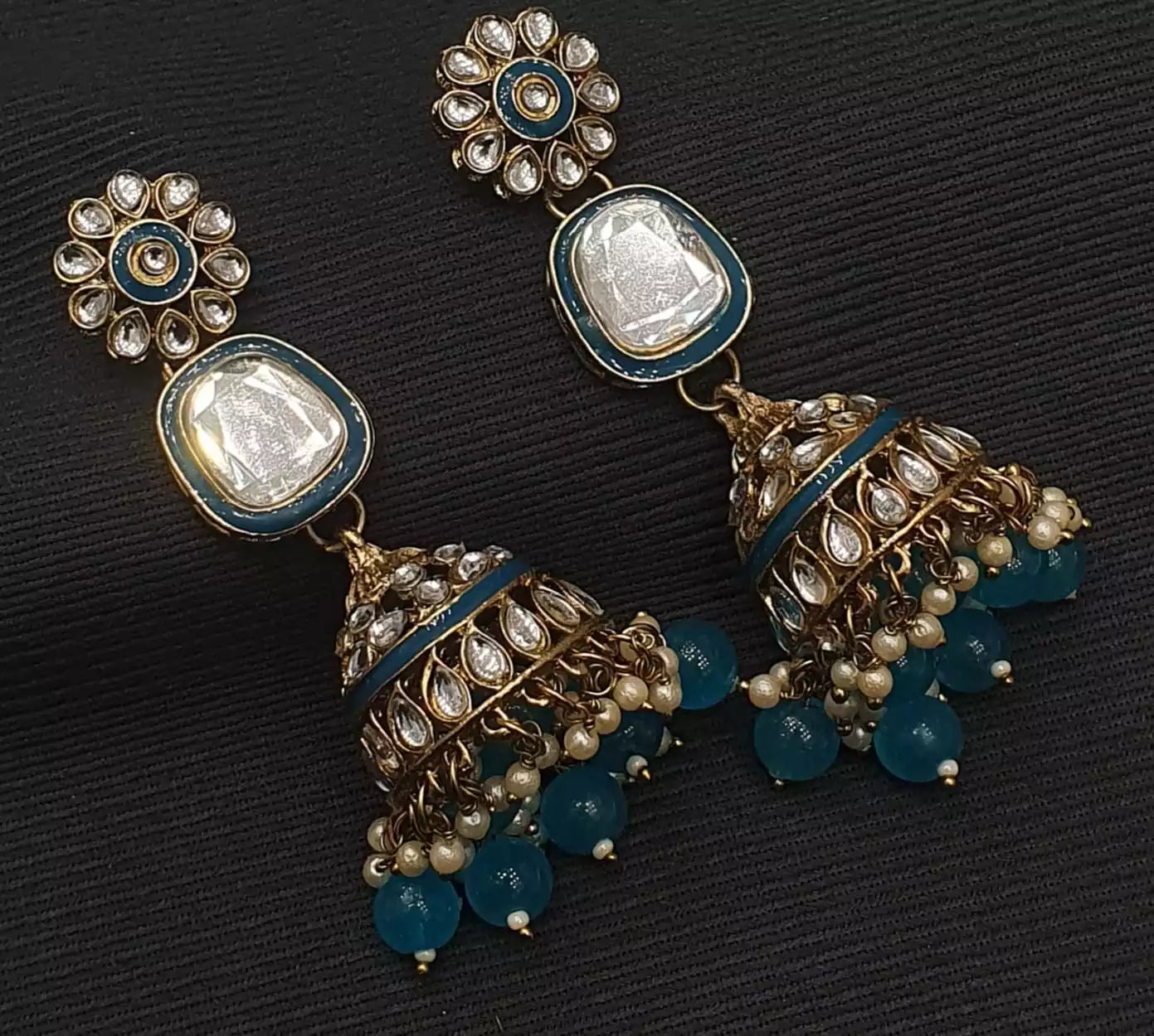 Indian kundan jhumki