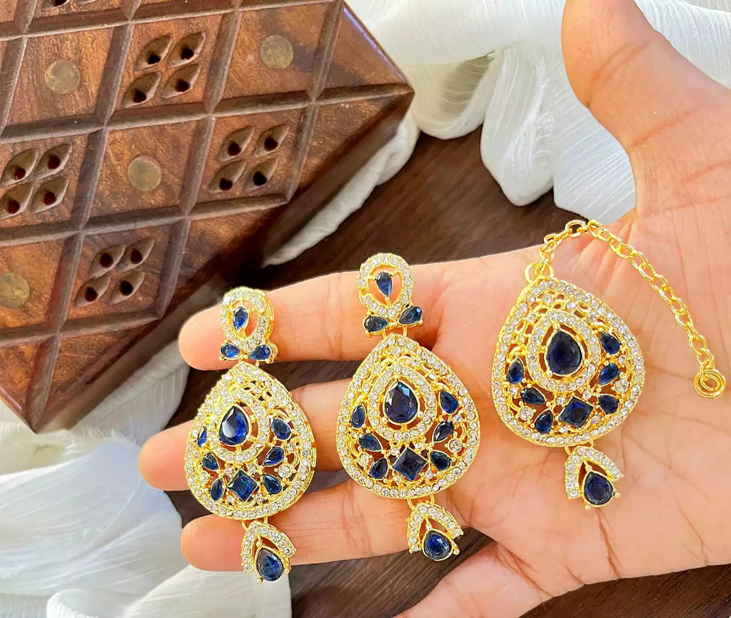 Zircon earrings teeka