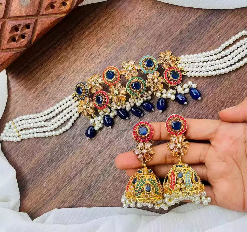 Noratan choker set
