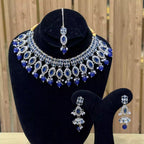 Zircon necklace set with teeka
