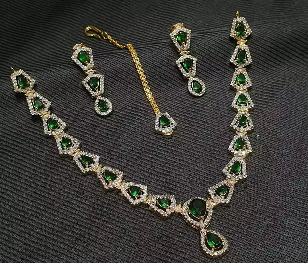 Micro zircon necklace set