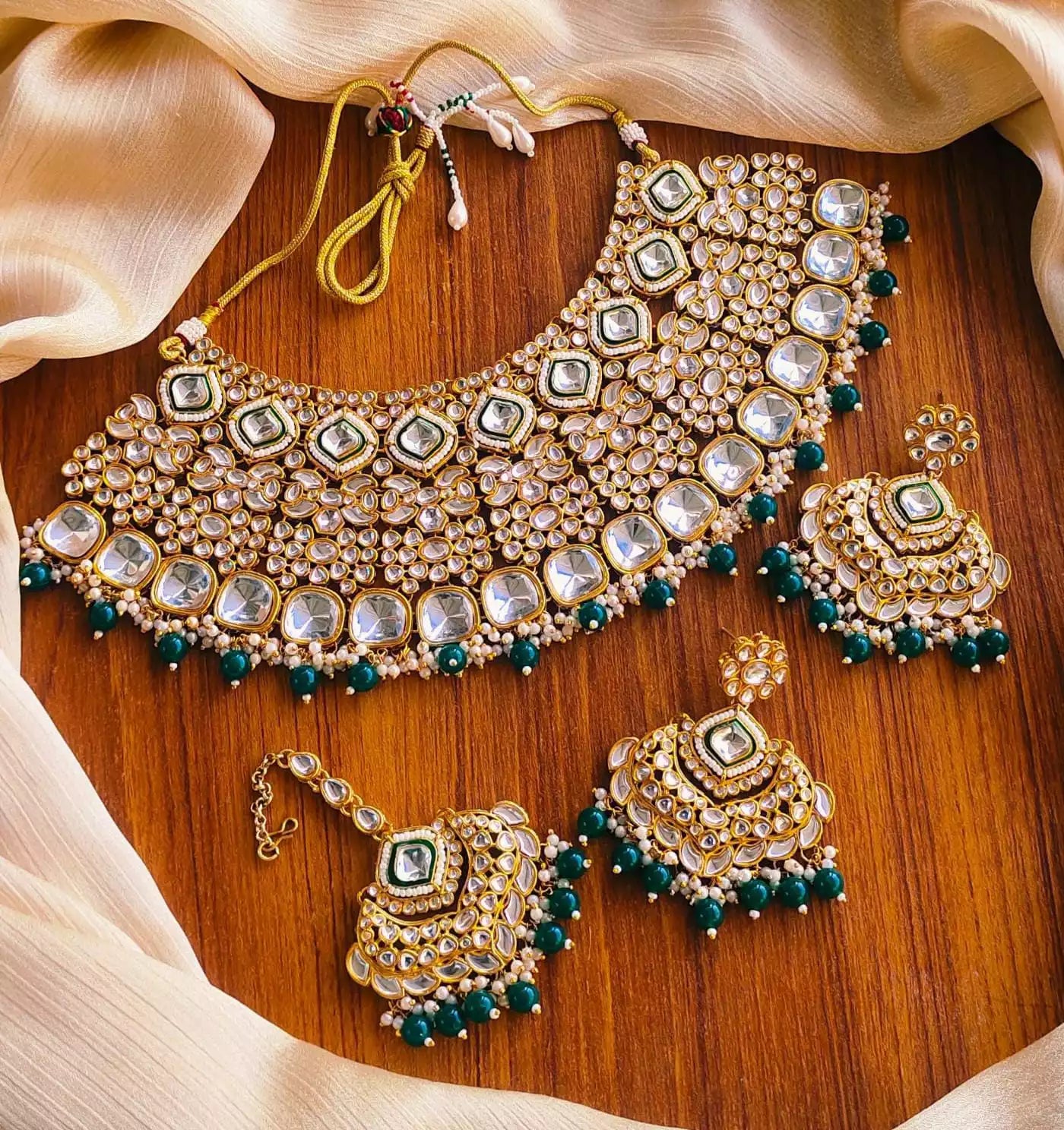 Indian Kundan bridal set