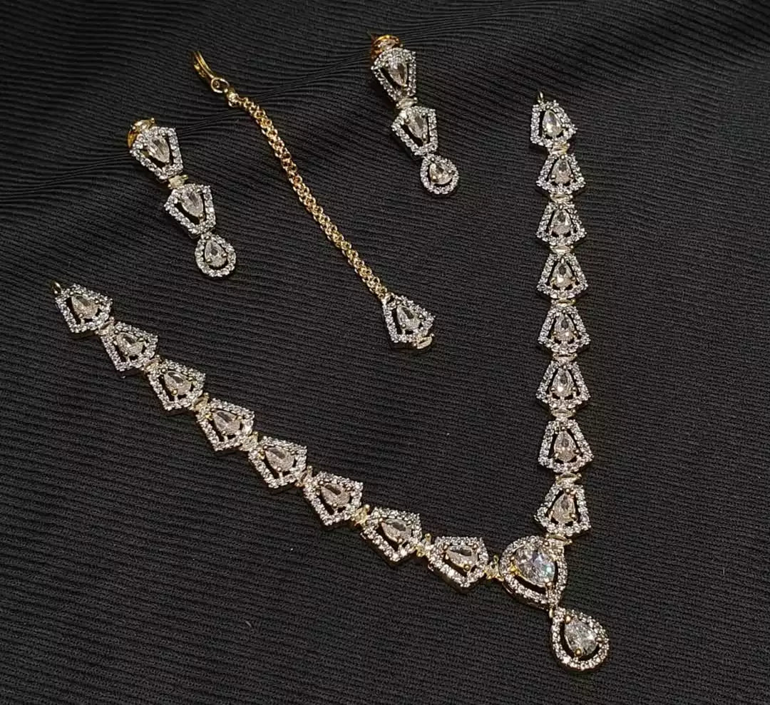 Micro zircon necklace set