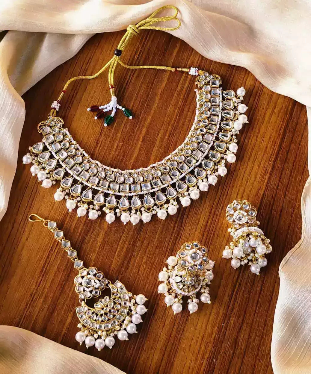 Dabbi kundan necklace set Main image