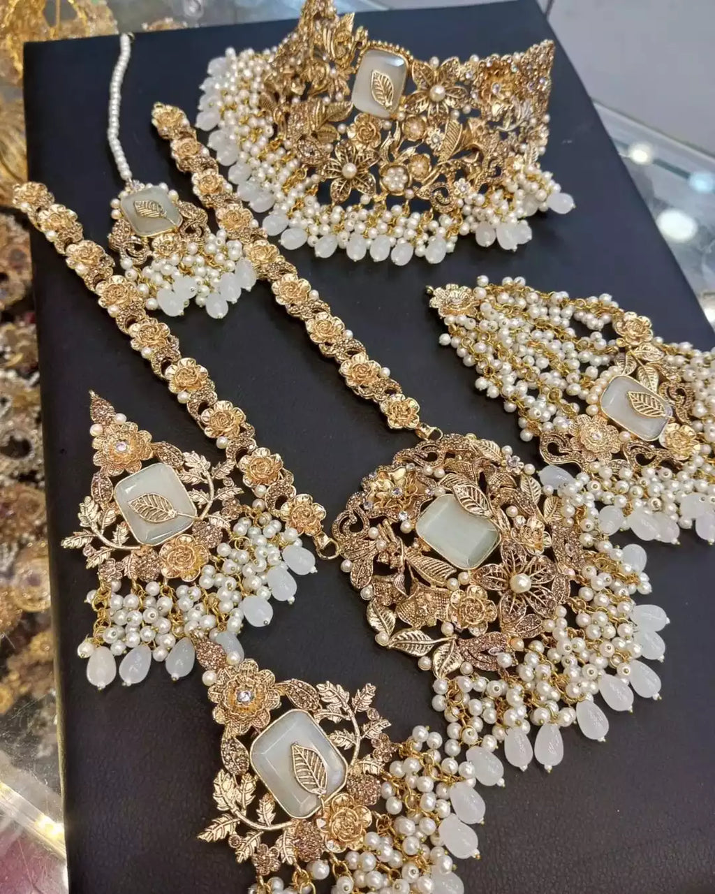 Handmade bridal set